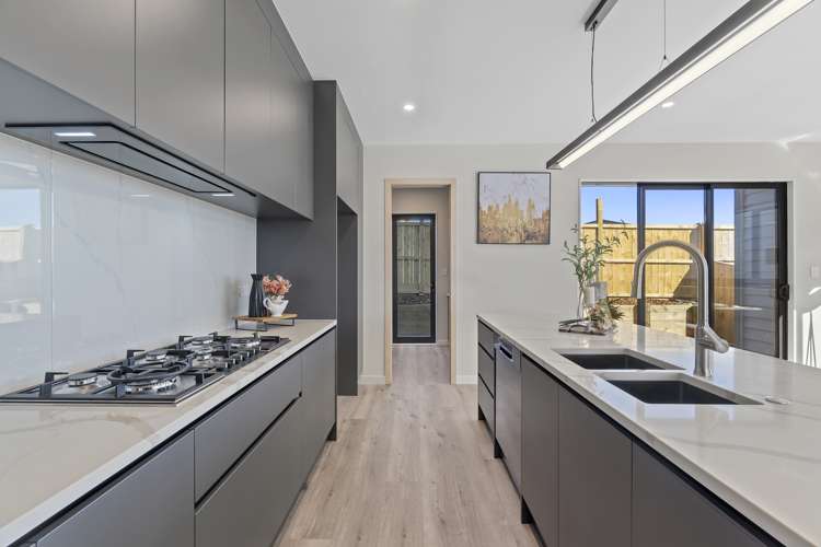 14 Glann Lane Flat Bush_5