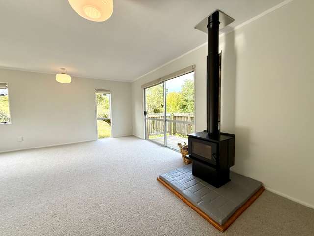 7B Rose Street Raglan_2