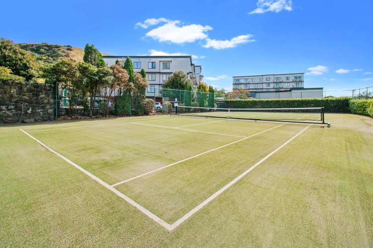 13, 68 Mountain Road Mt Wellington_18