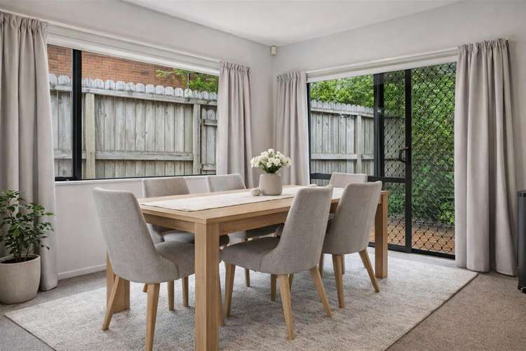 68 South Kensington Way_5