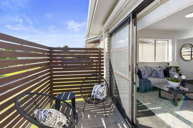 2/237 Edmonton Road Te Atatu South_15