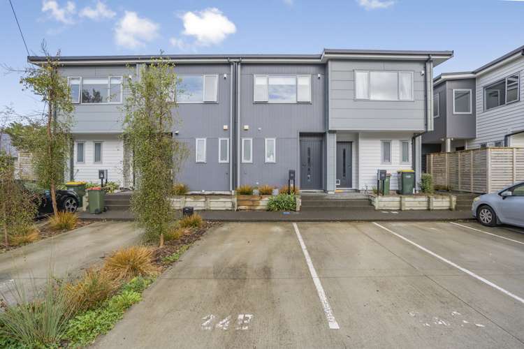 24A Barber Grove Moera_12