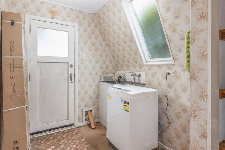 21 Tarawera Road Johnsonville_11