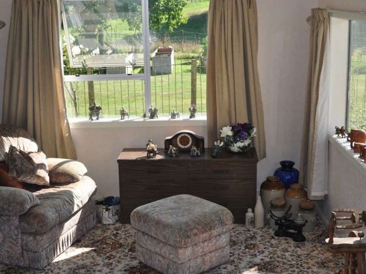 1230 Opaki Kaiparoro Road Mauriceville_8