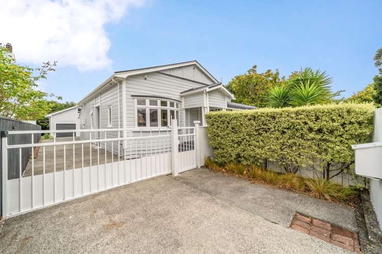 9 Military Road Boulcott_37