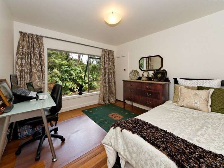 663 Huia Road Parau_11