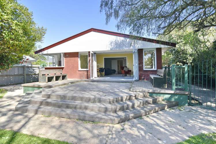 910 Avonside Drive Avondale_30