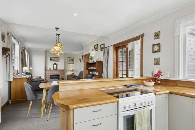 27 Harrington Street Port Chalmers_18