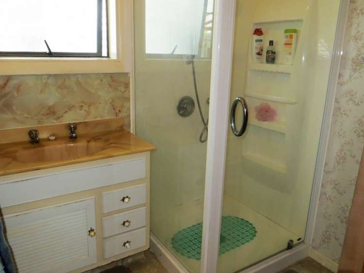 17 Wyatt Avenue Te Aroha_12