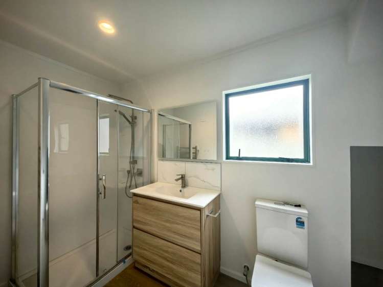 14a Pine Street New Lynn_7