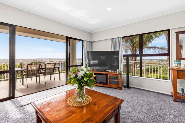 58 Churchill Drive Taradale_10