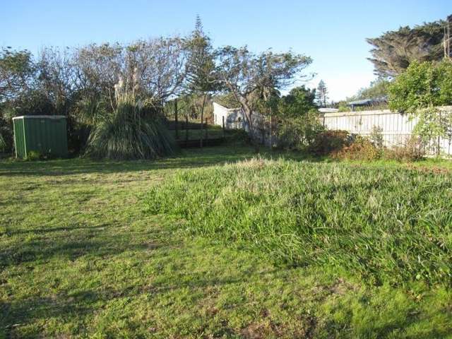 16 Karaka Street Otaki Beach_1