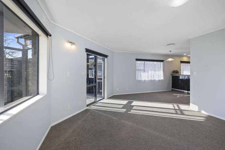14 Sandel Rise Merrilands_12