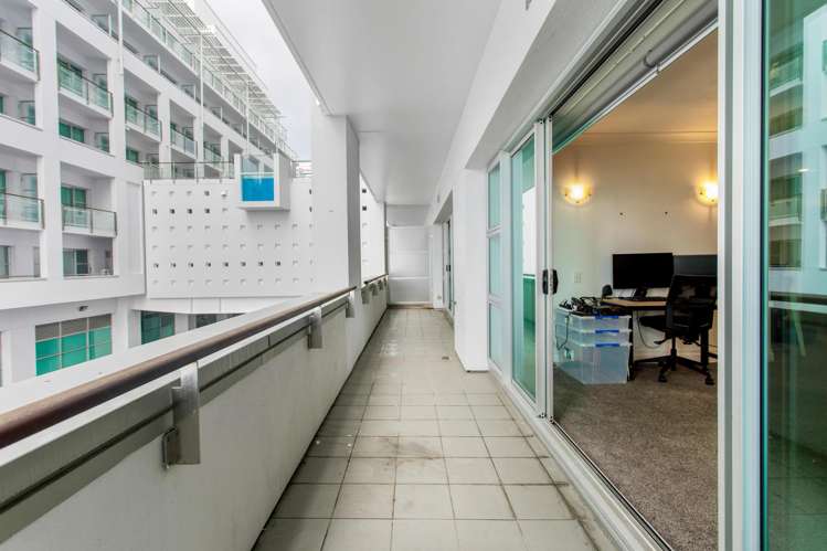 20/143 Quay Street Auckland Central_17