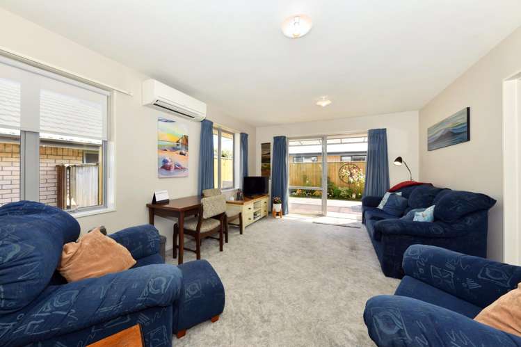 33 Hornbrook Street Waltham_4