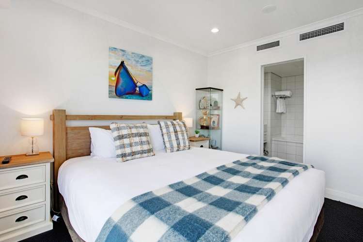 9-17 Byron Avenue Takapuna_42