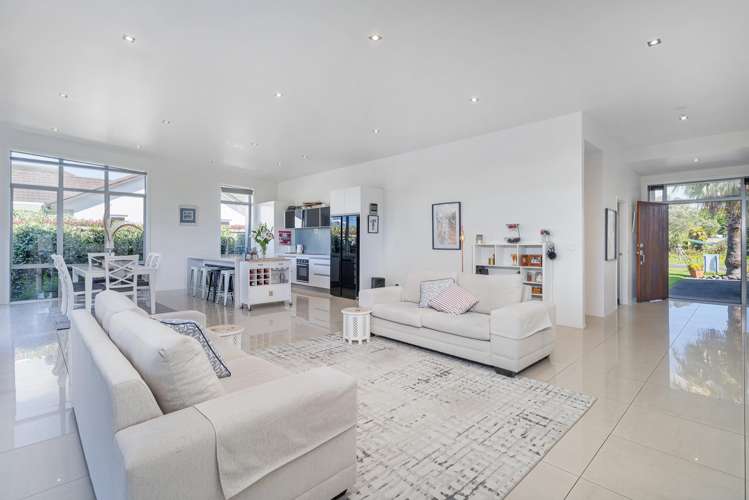 105 South Highway East Whitianga_9