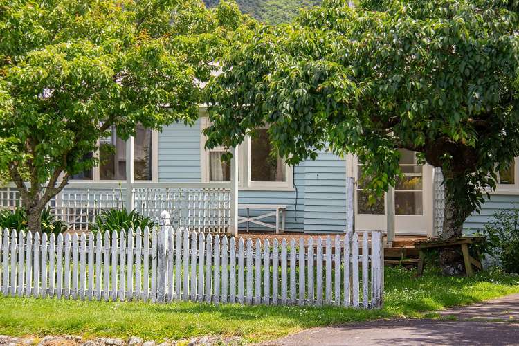 12 Bethune Street Featherston_23