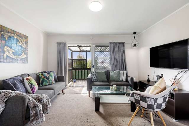 2/94 Lynwood Road New Lynn_1