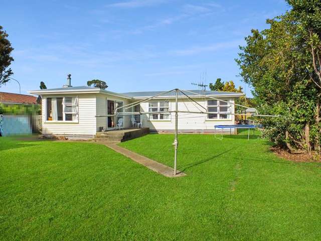 3 Mark Perreau Place Foxton_1