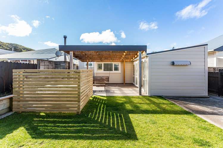 37 Humber Street Island Bay_16