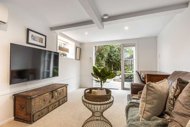 19 Western Springs Road Morningside_22