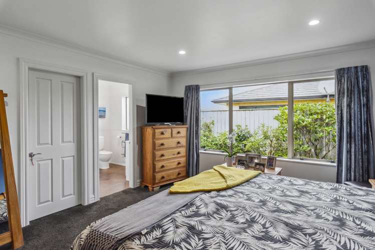 35 Holcombe Drive Paraparaumu_10