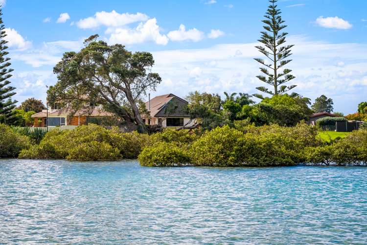 22 Settlers Grove Orewa_5