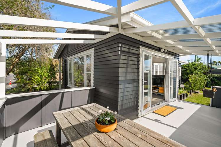 37 Waimumu Road Massey_22