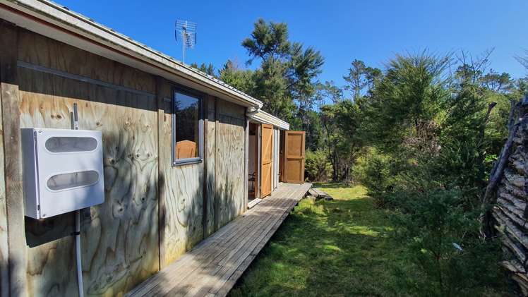 12-14 Wilson Avenue Kawau Island_12