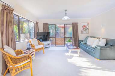84B Gloucester Road_2