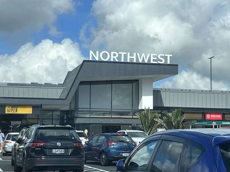 1 Horokaka Street Massey_29