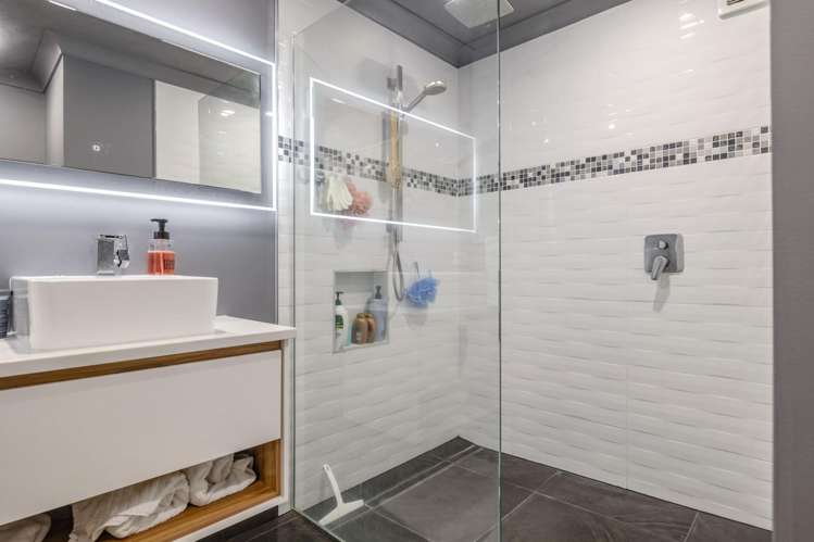  9 Forbes Place Kelvin Grove_9