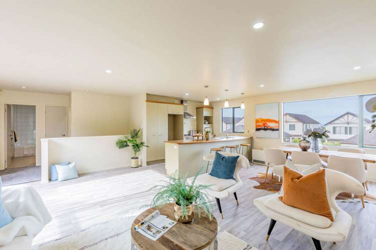 235 Alec Craig Way Gulf Harbour_13