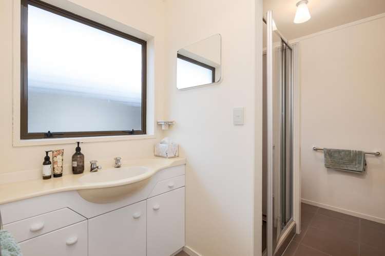 74 Raukawa Drive Bethlehem_27