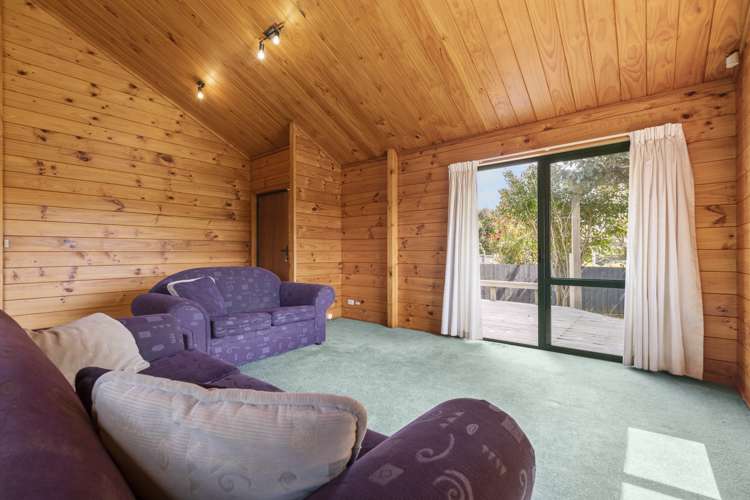 44 Taihiki Road Clarks Beach_8