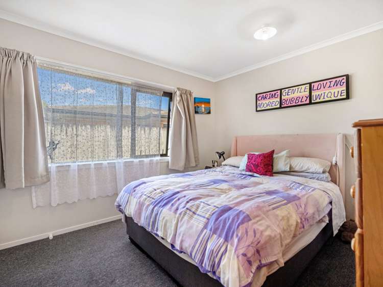 10E Yorkshire Road Silverdale_14