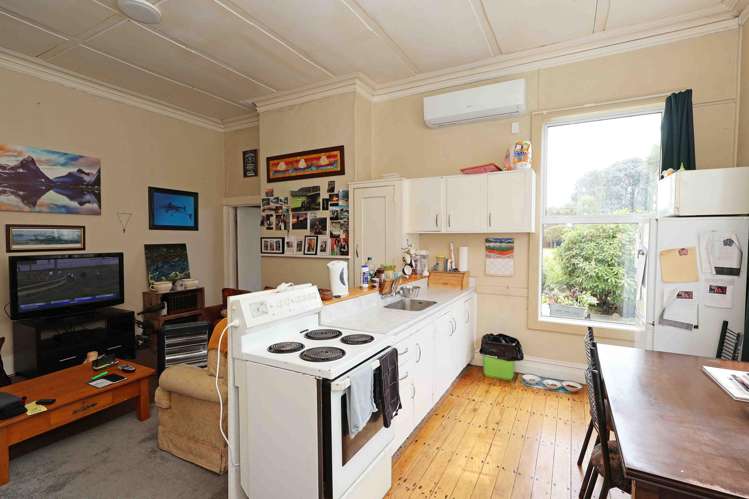 35 Queens Drive Richmond_10