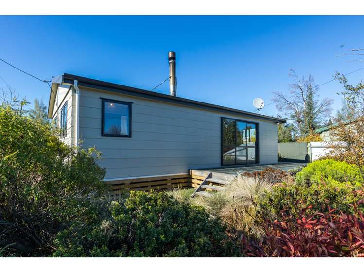 18 Simons Street Twizel_1