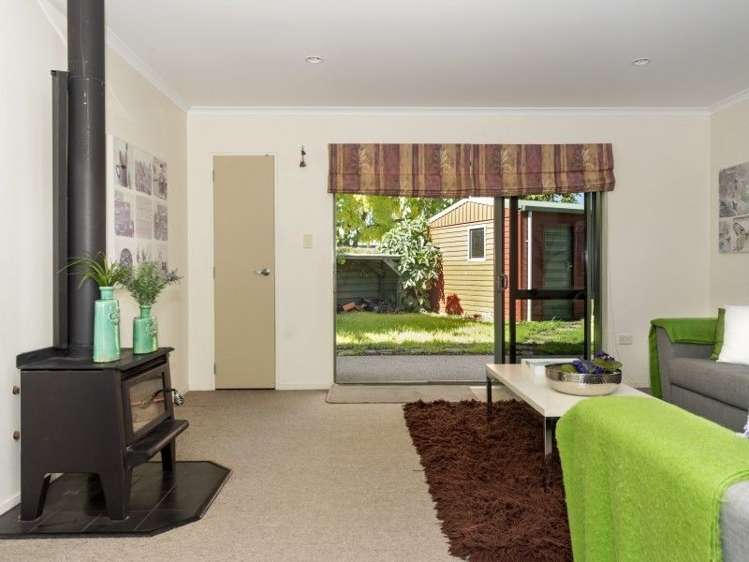 8 Westpark Place Lytton West_8
