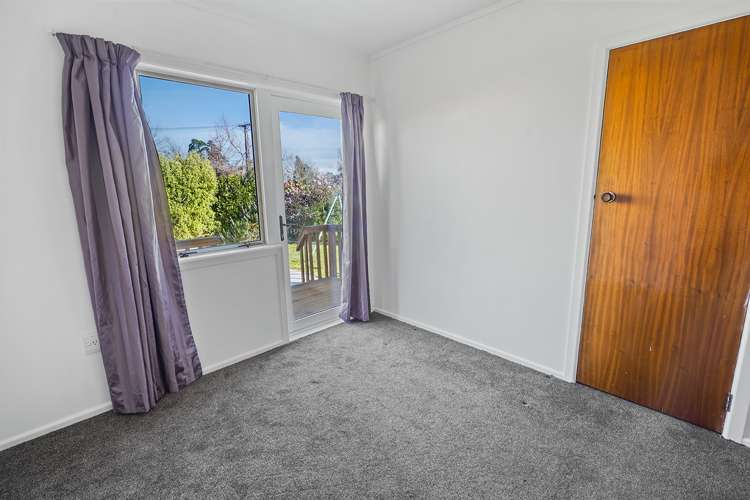 2 Rhonda Avenue Deanwell_6