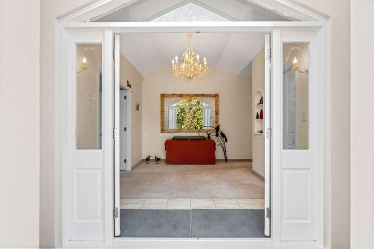 6 Daffodil Grove Carterton_3