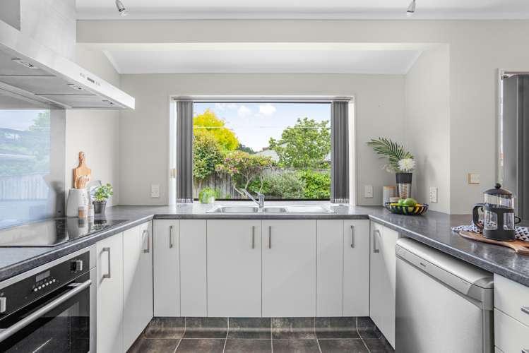 6 Donegal Grove Birchville_5