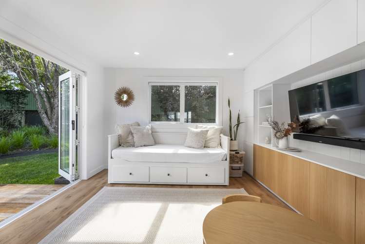 785 Whangaparaoa Road Manly_14