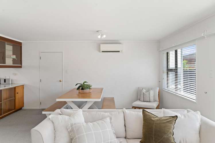 2/88 Edgecumbe Road Avenues_6