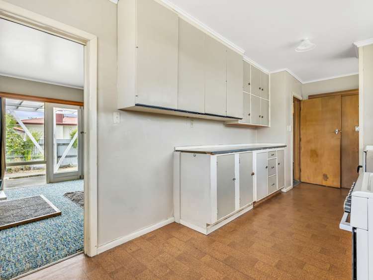 8 Kauri Street Taradale_4