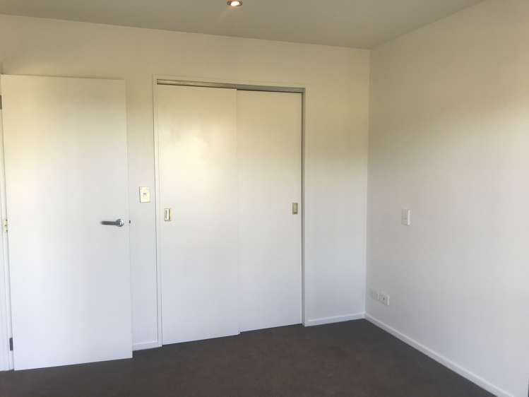 B15/71 Spencer Road Oteha_7