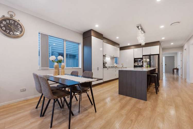 6 Puruatanga Drive Flat Bush_5