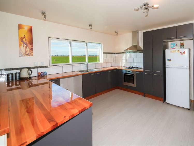 285 Tai Road Opunake_5