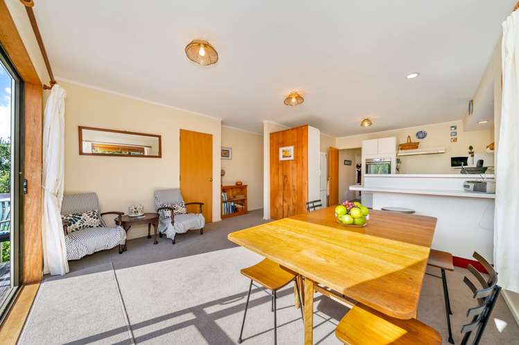 94c Dowse Drive Maungaraki_13